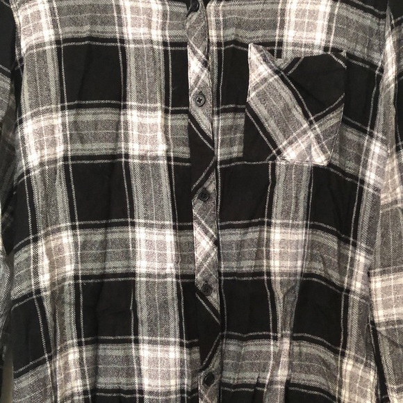 Plaid Rails Blouse - Picture 4 of 5